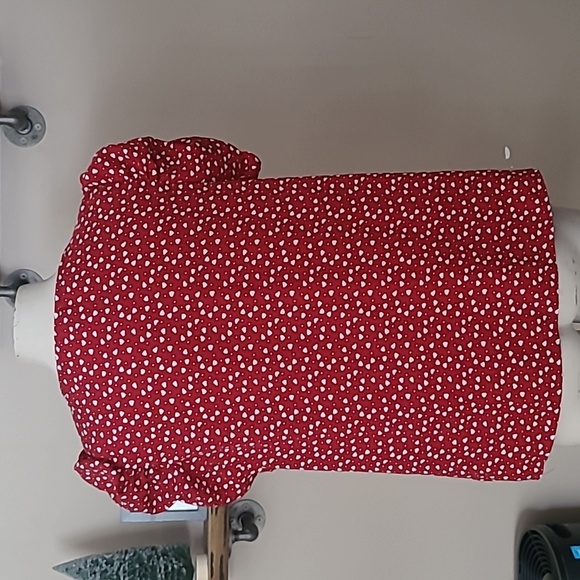 Heart Patrerned Top - Picture 5 of 7